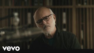 Ludovico Einaudi - Flora (Official Live Performance Video)
