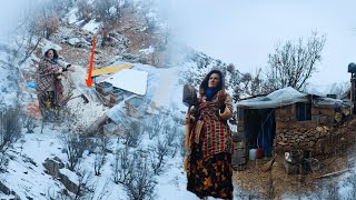 Resilience in winter blizzard: Nomad mother Nahid's effort to complete roof of hut in rain storm🥶