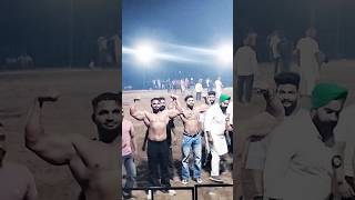 punjabi munde show body in crowd ❤️😱 #subscribe #viral#short#shortsvideo #comedy