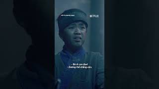 Bà có bất ngờ cho con nè🤭 | Tết ở làng Địa Ngục | Netflix