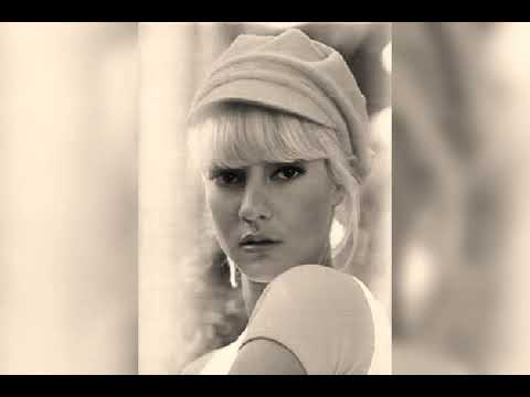 Sylvie Vartan - Mister John B - YouTube