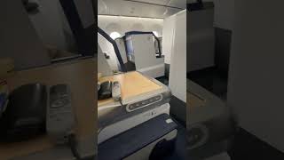 【ANA】まさに書斎！B787のビジネスクラス（It's like a study. It's a B787 business class）