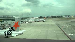 4K Singapore Changi Airport cathay pacific jetstar with atc