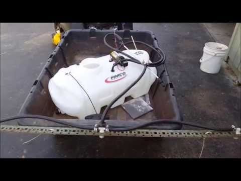 Controlling lawn weeds with 2-4D Amine / Diy spray boom Controlling lawn weeds with 2-4D Amine / Diy spray boom
