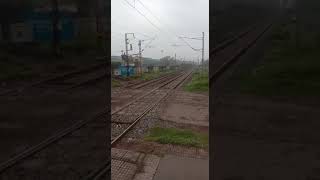 kulti station crossing gate road problem's video