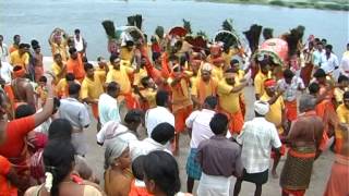 Namakkal paramathi kavadi