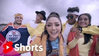 Emang lagi manja // Siti Badriah - Lagi Syantik #shorts