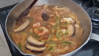 Healthy Korean Cheonggukjang and Stew Recipe. ASMR