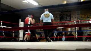 Keith Downs wins Golden gloves Round 2