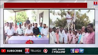 Ex MLA Challa Dharma Reddy Submit Petition to Gandhi Statue Over Congress 420 Rule | T News