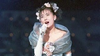 【入浴中に不慮の事故】中山美穂さん、行きつけの焼肉店での”素の表情”　「いつも元気で素敵なまとめ役」だった　母と再婚した義父とも良好な関係