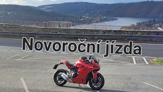 Novoroční vyjížďka na Ducati Supersport