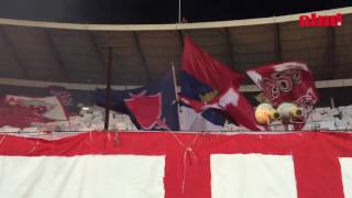 Delije pevaju ''Pukni Zoro'' slavlje sa igračima (Red Star fans Belgrade)