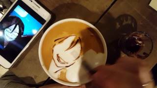 #本日の暇カプチーノ、『アイザック・フォスター』。殺戮の天使 ラテアート