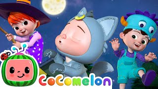 Finger Family Halloween Song | CoComelon Nursery Rhymes & Kids Songs