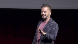 The Body Language Of Self-Confidence | Stefan Verra | TEDxMedUniGraz