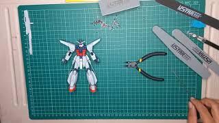 ZGMF-X666S Legend Gundam HG 1/144 Scale Model