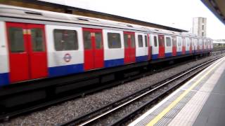 C69 stock 5562 at Wood Lane