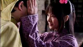 Anti-Japanese Film! Kung Fu Girl seeks revenge for her family, boldly charging into a trap despite.