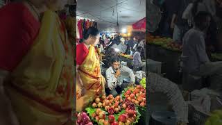 Dadar Market Mumbai Shopping and buying Fruits