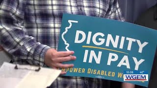 Illinois Senate committee passes bill eliminating subminimum wage for workers with disabilities