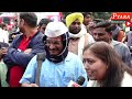 sardaar ji को जब नकली kejriwal मिला बोले punjab का बेड़ागर्क कर दिया महिलाओं ने सड़क में धोया live