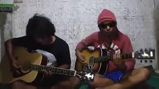 Duo Gitaris kehilangan dg tampilan sederhana skill biasa