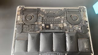 MacBook Pro 2012 15 バッテリー膨張交換修理