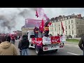 franca hyn në ditën e 10 të të protestave flakë në rrugët e parisit kundër reformës së pensioneve