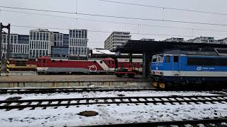 Škoda 162 and Škoda 362 locomotives busy at Prague Main Station