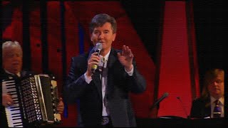 Daniel O'Donnell - Mother's Birthday Song (Live at The Ryman Auditorium, Nashville)