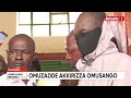 agataliikonfuufu omuzadde asingisiddwa omusango ogw’okubba ebigezo n’agukkiriza