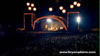 Bryan Adams - The Only Thing That Looks Good On Me Is You - Live at Slane Castle, Ireland