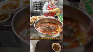 韩国大学食堂也能吃香的喝辣的