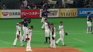 181002 楽しそうなファイターズの試合前守備練習（一塁ベース付近）