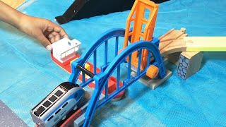 Build and Play Brio Smart Tech  Bridge Construction Boat Thomas & Friends Toy Kid Play Later