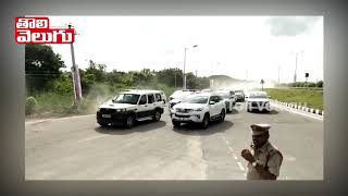 హుజూర్ నగర్ పై దండయాత్ర | TRS Leaders Car Rally At Huzur Nagar | Tolivelugu TV