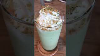 ショート動画　【抹茶フラペチーノ】#shorts #ショート ＃カフェ　＃抹茶　＃フラペチーノ