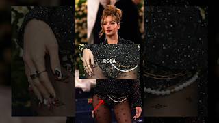 The Internet Is DRAGGING Lisa’s Met Gala Look