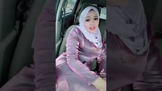 Awek Baju Ketat Nampak Puting