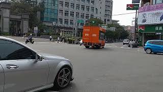 20221115 科技之星 新竹市公車73路 行經食品路口 MOV 2613