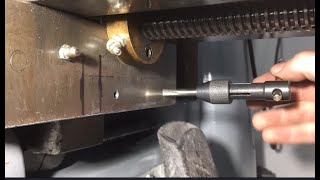 Mounting the Y-axis DRO scale