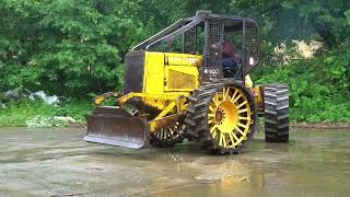 5352 - John Deere 440D Cable Skidder for sale