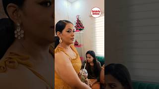 actress mumaith khan drinking Costly moktail juice | #mumaithkhan #ytshorts #youtubeshorts