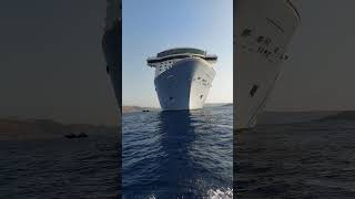Big cruise ship - Thira Santorini