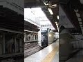 手を振る子供にミュージックホーン鳴らす神運転士