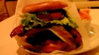 フェニックスバーガー PHOENIX Burger