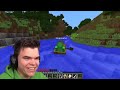 CATCH THE CHICKEN In SPEEDRUNNER VS. HUNTERS! (Minecraft)