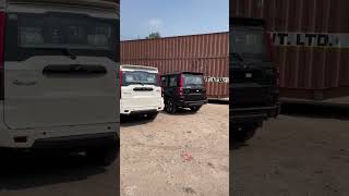 New Scorpio Classic 2022 White vs Black! Apko konsi passand hai? #shorts #mahindra #scorpio #cars