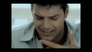 Ricky Martin - Te Extraño, Te Olvido, Te Amo (Video (Remastered))
